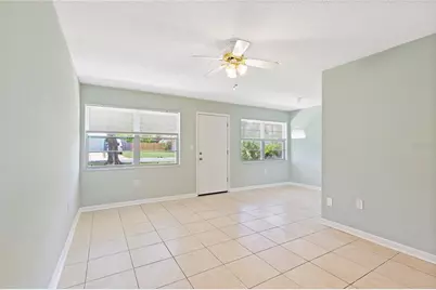 1051 79th Avenue N #103, Saint Petersburg, FL 33702 - Photo 2
