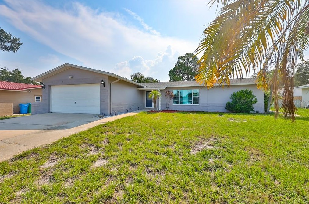 8623 139th St, Largo, FL 33776