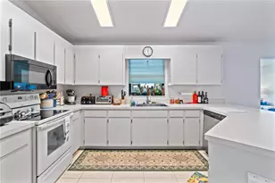 1967 Long Boat Dr, Lakeland, FL 33810 - Photo 14