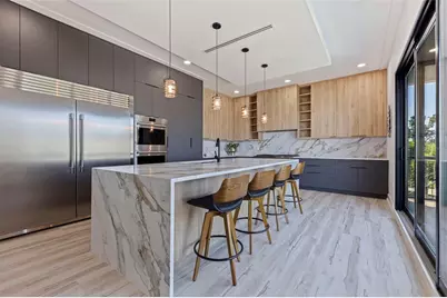 2121 Bayou Grande Boulevard NE, Saint Petersburg, FL 33703 - Photo 12