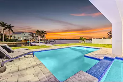 2121 Bayou Grande Boulevard NE, Saint Petersburg, FL 33703 - Photo 66