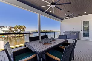 2121 Bayou Grande Blvd NE, Saint Petersburg, FL 33703 - Photo 54