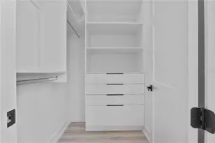 2121 Bayou Grande Blvd NE, Saint Petersburg, FL 33703 - Photo 26