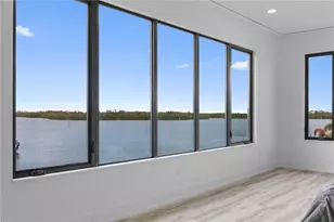 2121 Bayou Grande Blvd NE, Saint Petersburg, FL 33703 - Photo 48