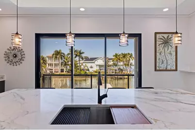 2121 Bayou Grande Boulevard NE, Saint Petersburg, FL 33703 - Photo 14