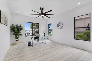 2121 Bayou Grande Blvd NE, Saint Petersburg, FL 33703 - Photo 24