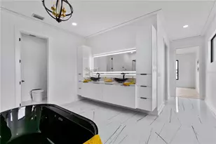 2121 Bayou Grande Blvd NE, Saint Petersburg, FL 33703 - Photo 36