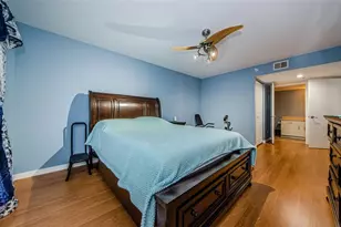 2323 Feather Sound Dr, Clearwater, FL 33762 - Photo 20