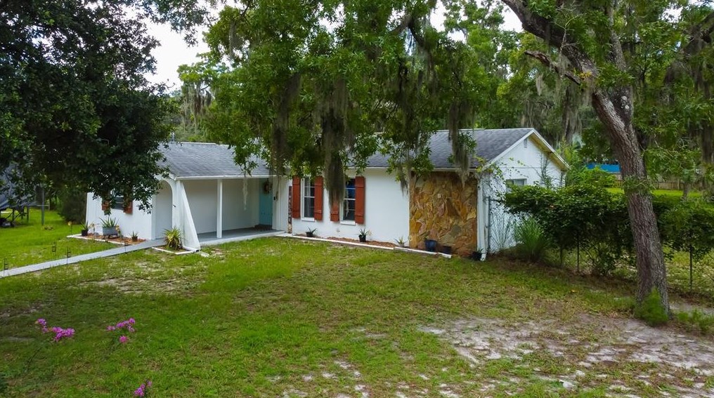 9420 Bridlewood Dr, New Port Richey, FL 34654