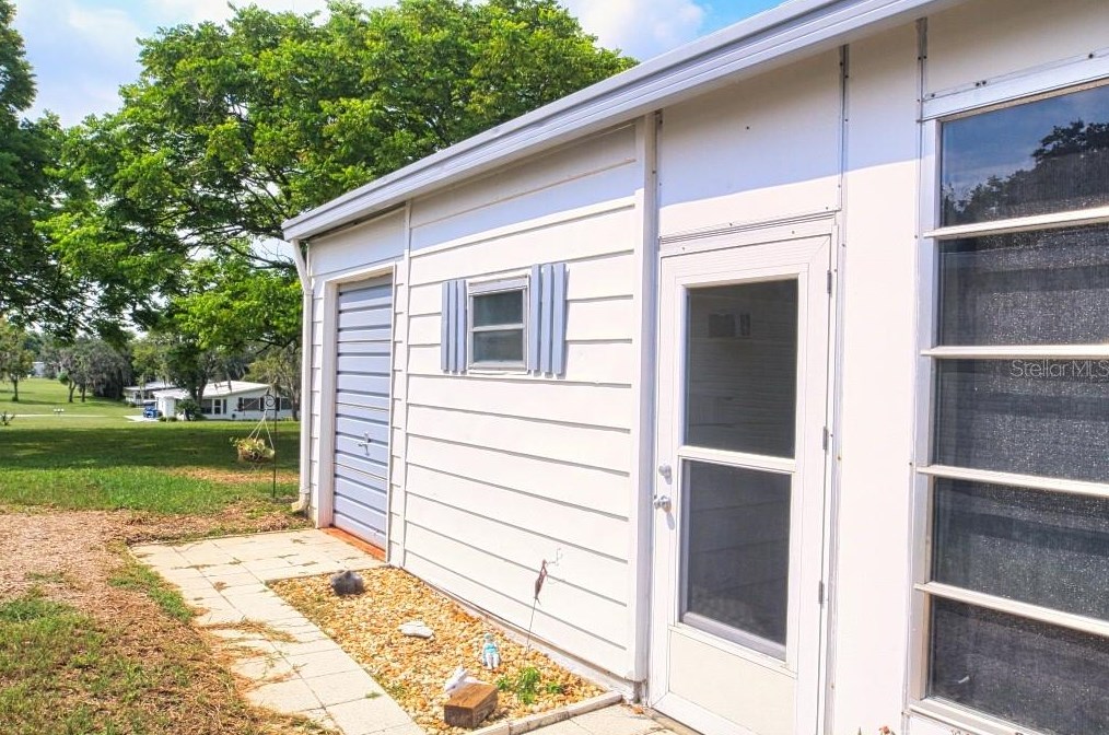 8066 Stockholm St, Brooksville, FL 34613