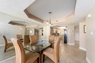 1290 Gulf Blvd, Clearwater Beach, FL 33767 - Photo 8
