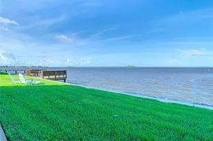 2570 Gary Cir, Dunedin, FL 34698 - Photo 32
