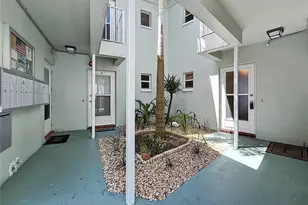 2570 Gary Cir, Dunedin, FL 34698 - Photo 6