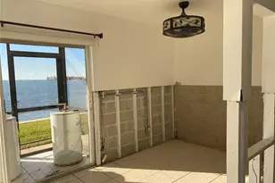 2570 Gary Cir, Dunedin, FL 34698 - Photo 42