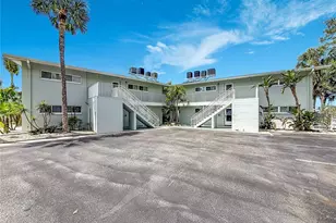 2570 Gary Cir, Dunedin, FL 34698 - Photo 60