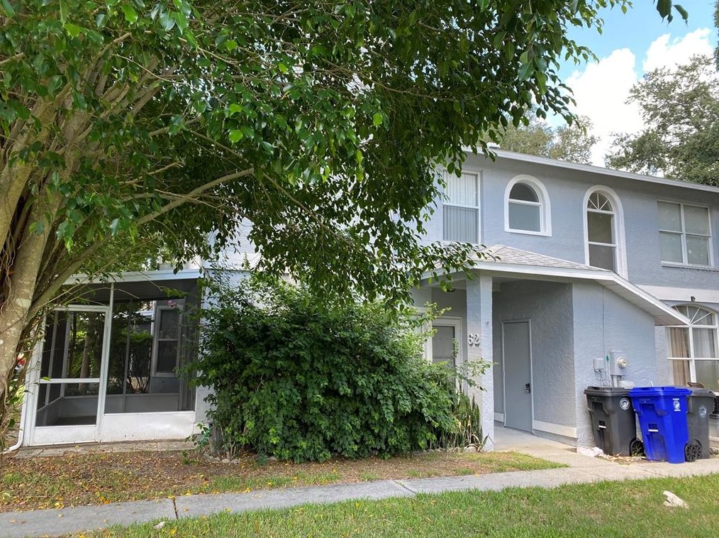 62 Emerald Bay Dr, Oldsmar, FL 34677