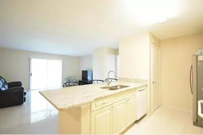 9481 Highland Oak Drive #1402, Tampa, FL 33647 - Photo 10