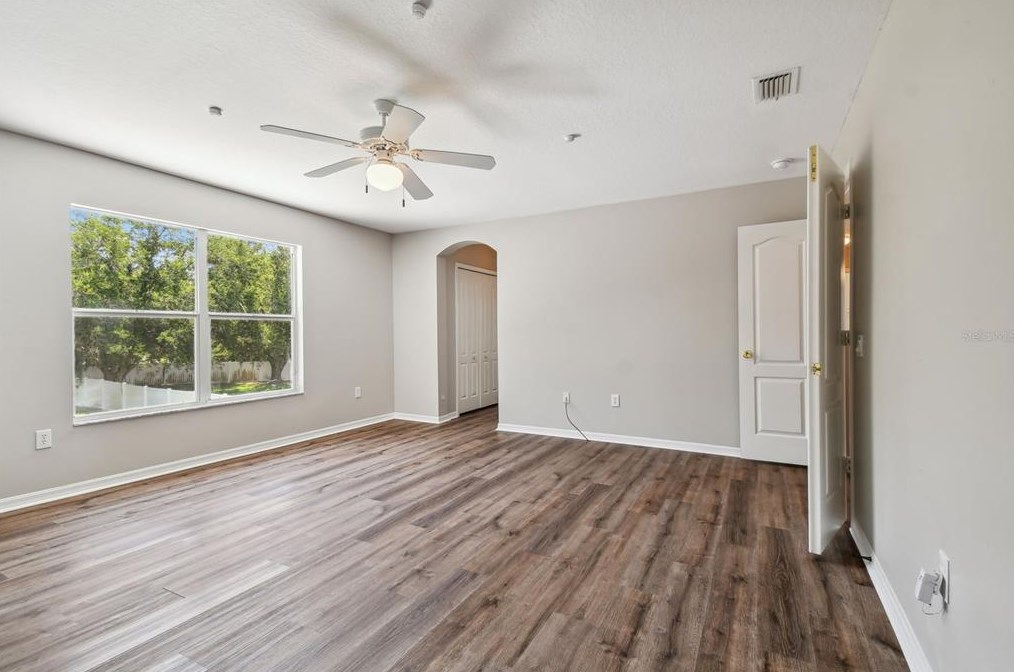 9354 Hidden Water Cir, Riverview FL 33578-3031 exterior