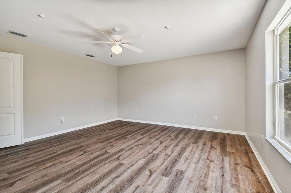 9354 Hidden Water Cir, Riverview FL 33578-3031 exterior