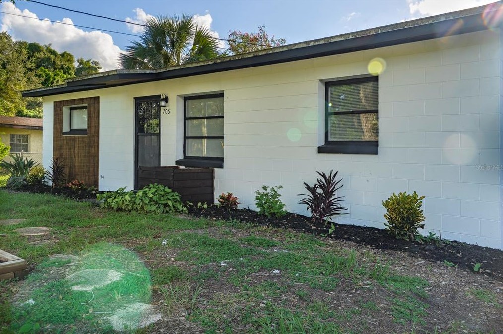 706 Phoenix, Fruitland Park, FL 34731