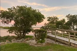 120 Causeway Blvd, Belleair Beach, FL 33786 - Photo 22