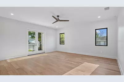 2201 N Glenwood Drive, Tampa, FL 33602 - Photo 30