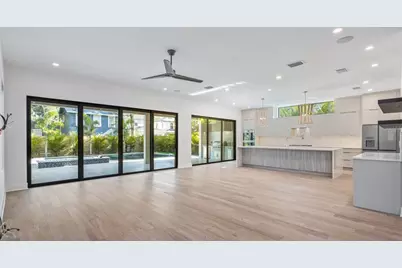 2201 N Glenwood Drive, Tampa, FL 33602 - Photo 16