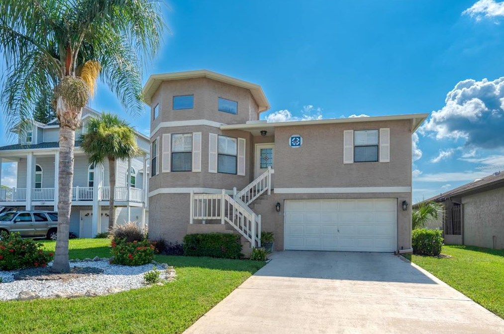 6240 Bayside Dr, New Port Richey, FL 34652