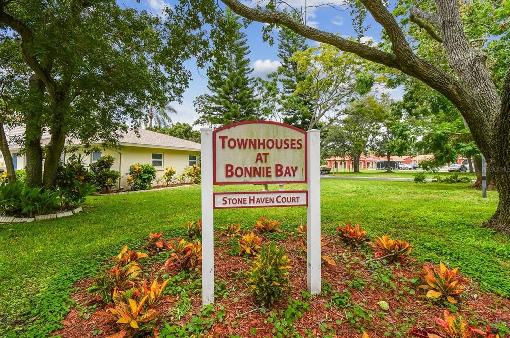 7320 Stonehaven Ct N #7320, Pinellas Park, FL 33781