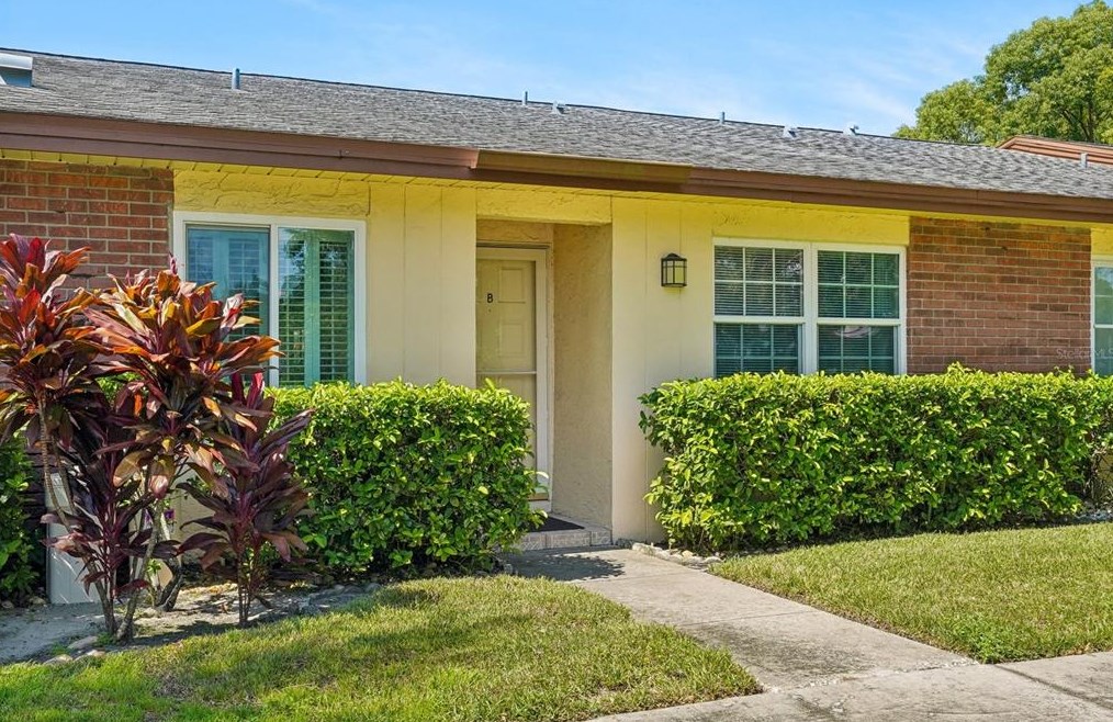 900 Maclaren Dr N #b, Palm Harbor, FL 34684