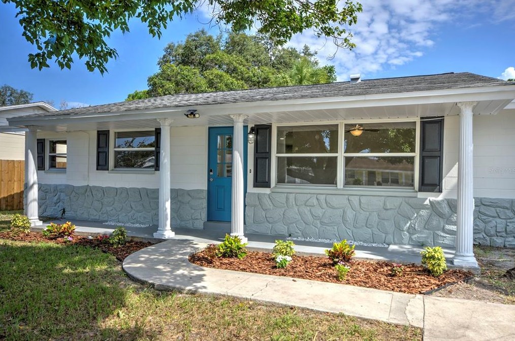 4951 49th Ave, Saint Petersburg, FL 33709-5911