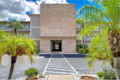 1893 Shore Drive S #206, South Pasadena, FL 33707 - Photo 2