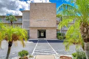 1893 Shore Dr S, South Pasadena, FL 33707 - Photo 2