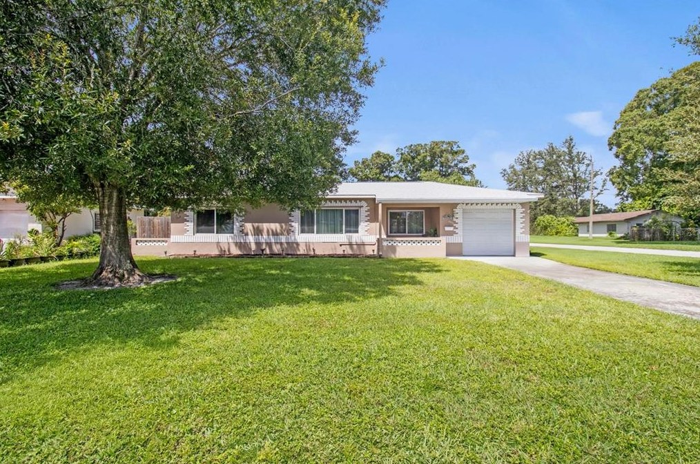 6330 12th St, Saint Petersburg, FL 33702-7304