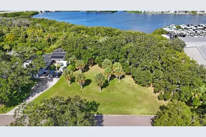 145th Lane, Largo, FL 33774 - Photo 14