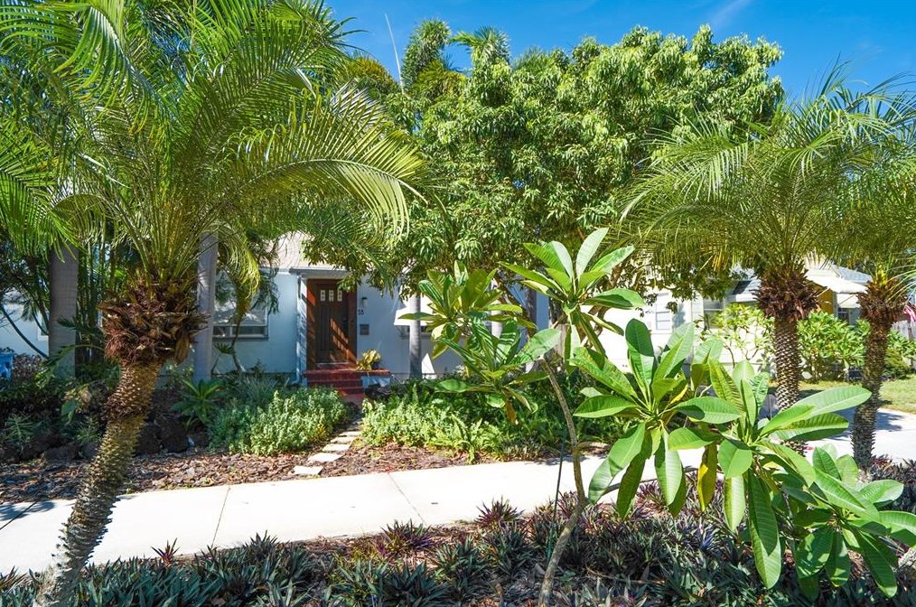 2827 11th Ave, Saint Petersburg, FL 33713-5501
