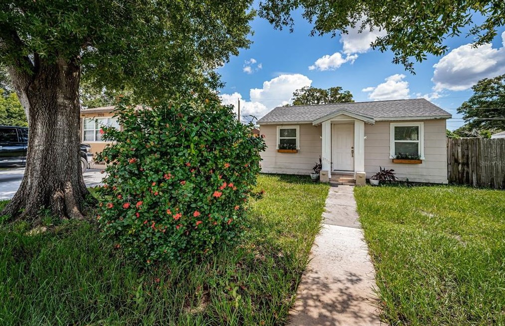 3930 42nd Ave, Saint Petersburg, FL 33711-4226