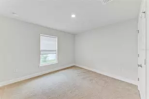 105 Dartmouth Rd, Venice, FL 34293 - Photo 24