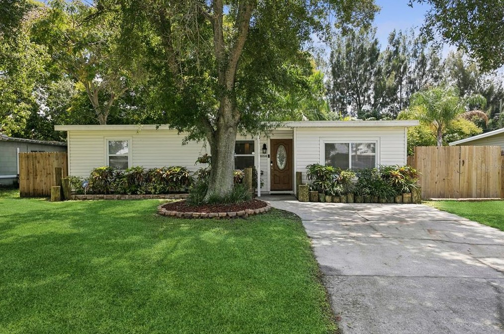 1058 60th Ave, Saint Petersburg, FL 33703-1130