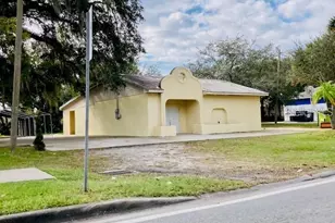 106 E Beresford Ave, Deland, FL 32724 - Photo 1