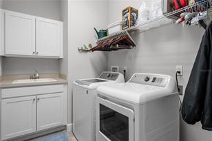 1660 Victoria Gardens Dr - Photo 24