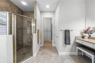 1660 Victoria Gardens Dr - Photo 18