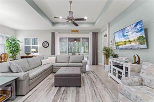 1660 Victoria Gardens Dr - Photo 8