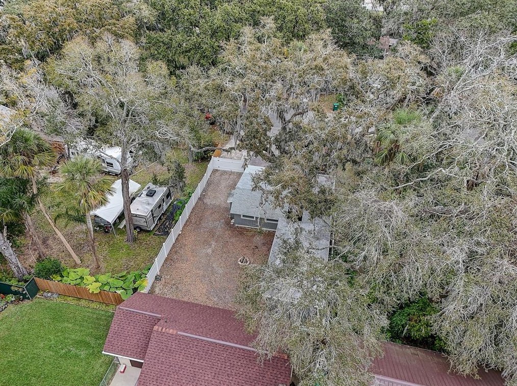 836 Orange Ave, Daytona Beach FL 32114-4764 exterior