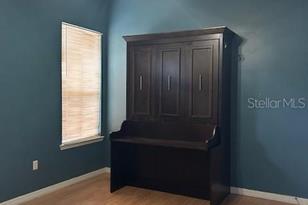 484 Sullivan St - Photo 6