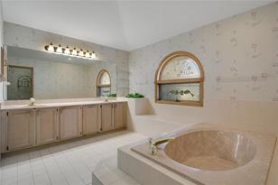 2 Covington Ln - Photo 22