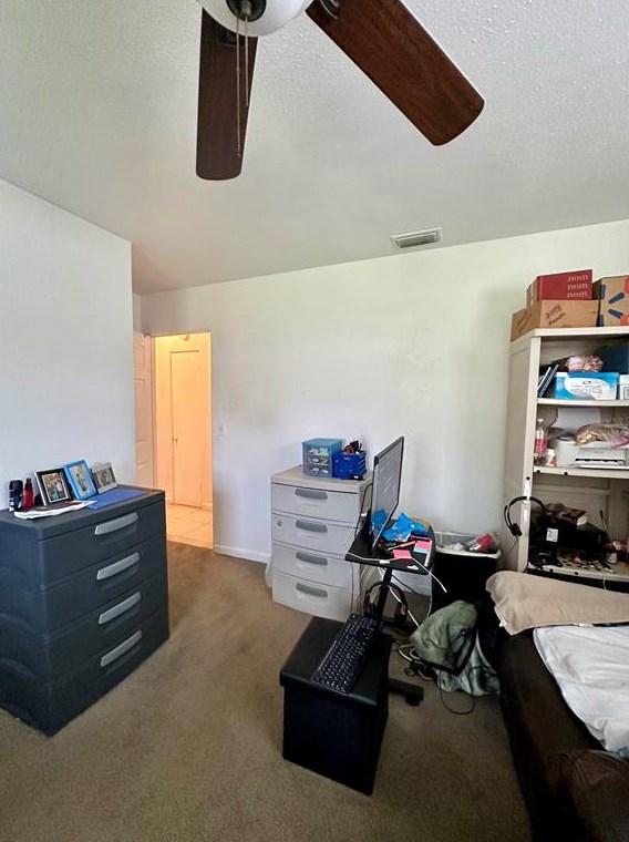 725 Boundary Ave, Deland FL 32720-3104 exterior