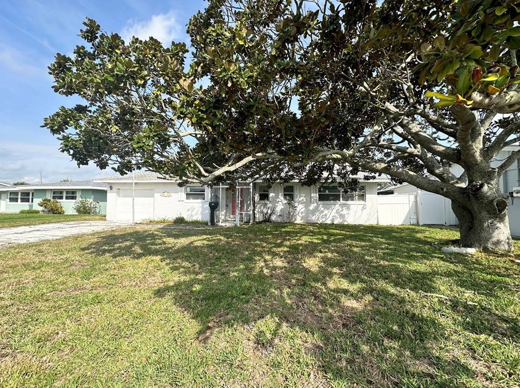 29 Ocean Crest Dr, Ormond Beach, FL 32176