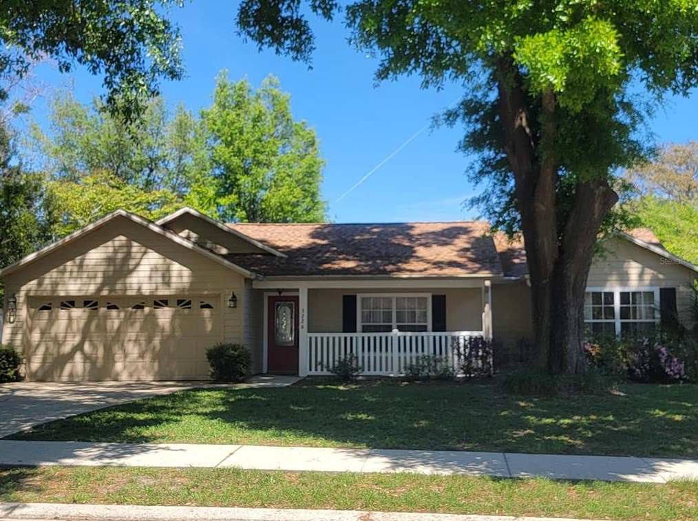 3226 Glenmeadow Ter, Deltona, FL 32725-3057