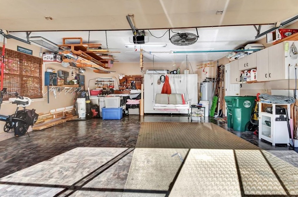 1107 Stillwater Dr, Deland FL  32720-2572 exterior